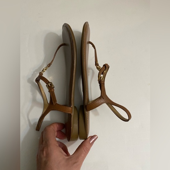 Michael Kors Thong T- Strap Flats Sandals women’s size 9M, Brown - Picture 5 of 15